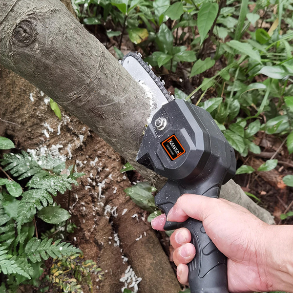 The Ultra-Powerful Handheld Electric Mini Chainsaw  ⭐⭐⭐⭐⭐ (491)