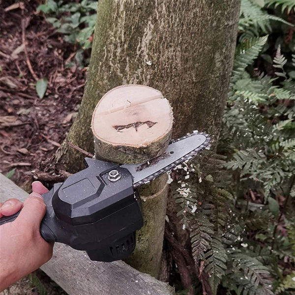 The Ultra-Powerful Handheld Electric Mini Chainsaw  ⭐⭐⭐⭐⭐ (491)